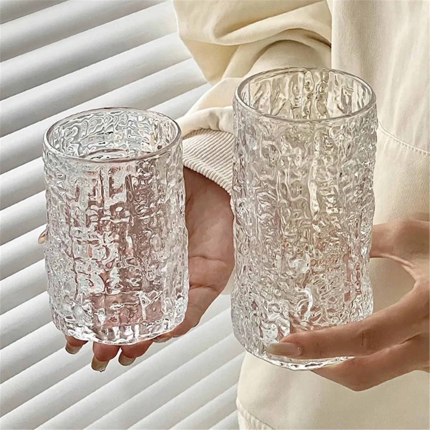 女性用ガラス製ビールカップ、素朴な樹皮デザイン、インスタ映え - Wine Beer Online のレビューと価格