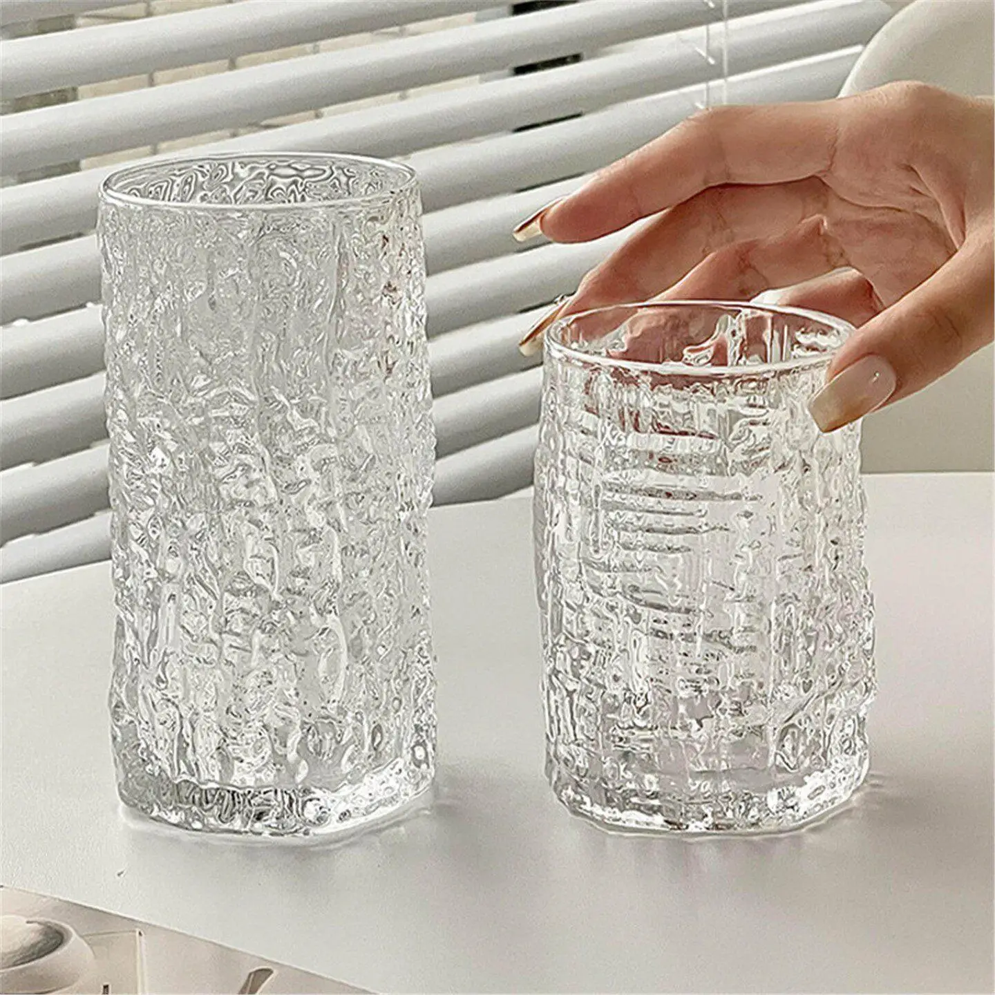 女性用ガラス製ビールカップ、素朴な樹皮デザイン、インスタ映え - Wine Beer Online のレビューと価格