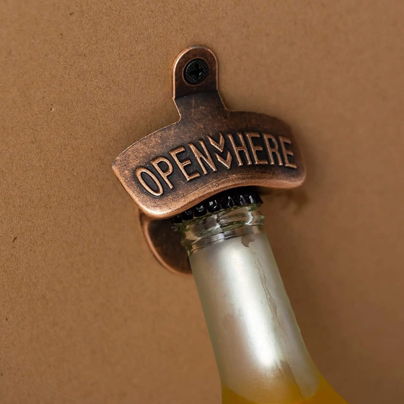 レトロな壁掛け式ボトルオープナー、合金製ヴィンテージ吊り下げ - Wine Beer Pub のレビューと価格